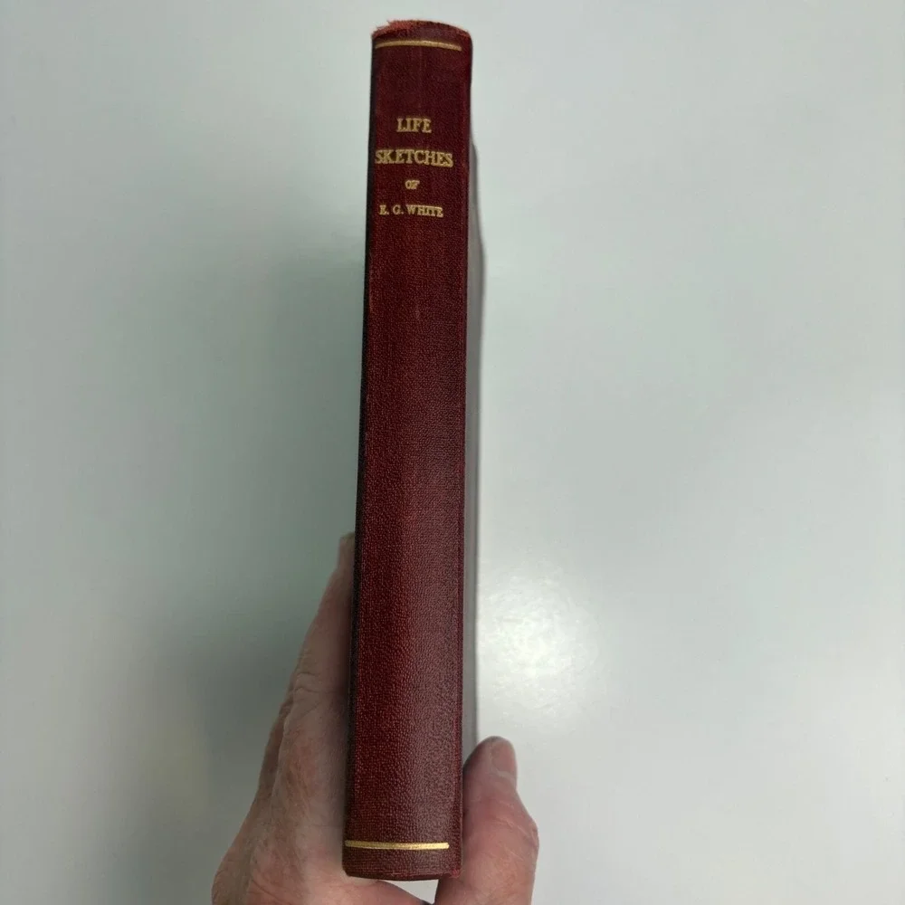 Life Sketches Of Ellen G. White‎ 1943 Edition Pacific Press Softcover
